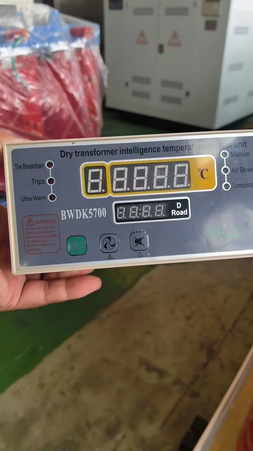 Сух трансформатор 2000kVA, 10(6)/0,4kV, dyn11, imp.6%, Ak- 16000W, AAo- 2340W